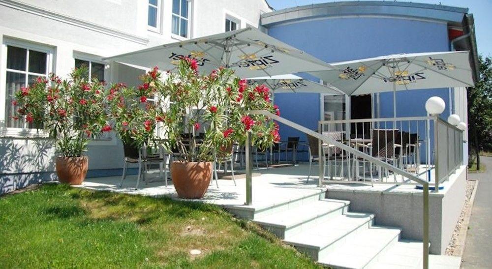 גראץ Hotel Paradies מראה חיצוני תמונה