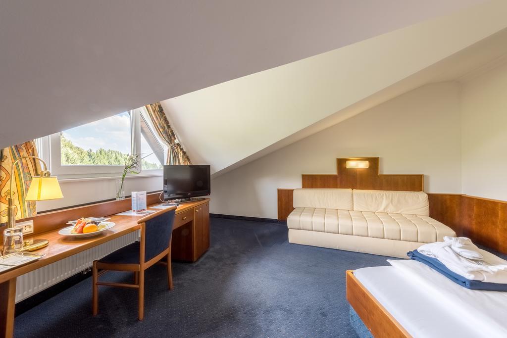 גראץ Hotel Paradies מראה חיצוני תמונה