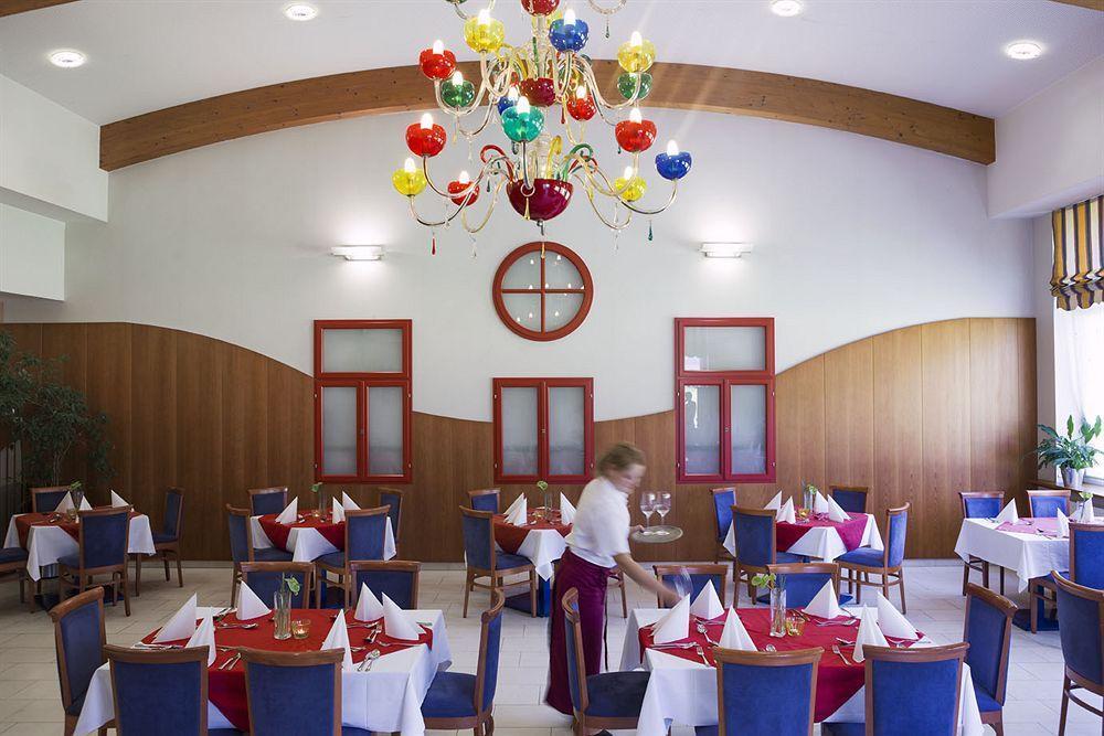 גראץ Hotel Paradies מראה חיצוני תמונה