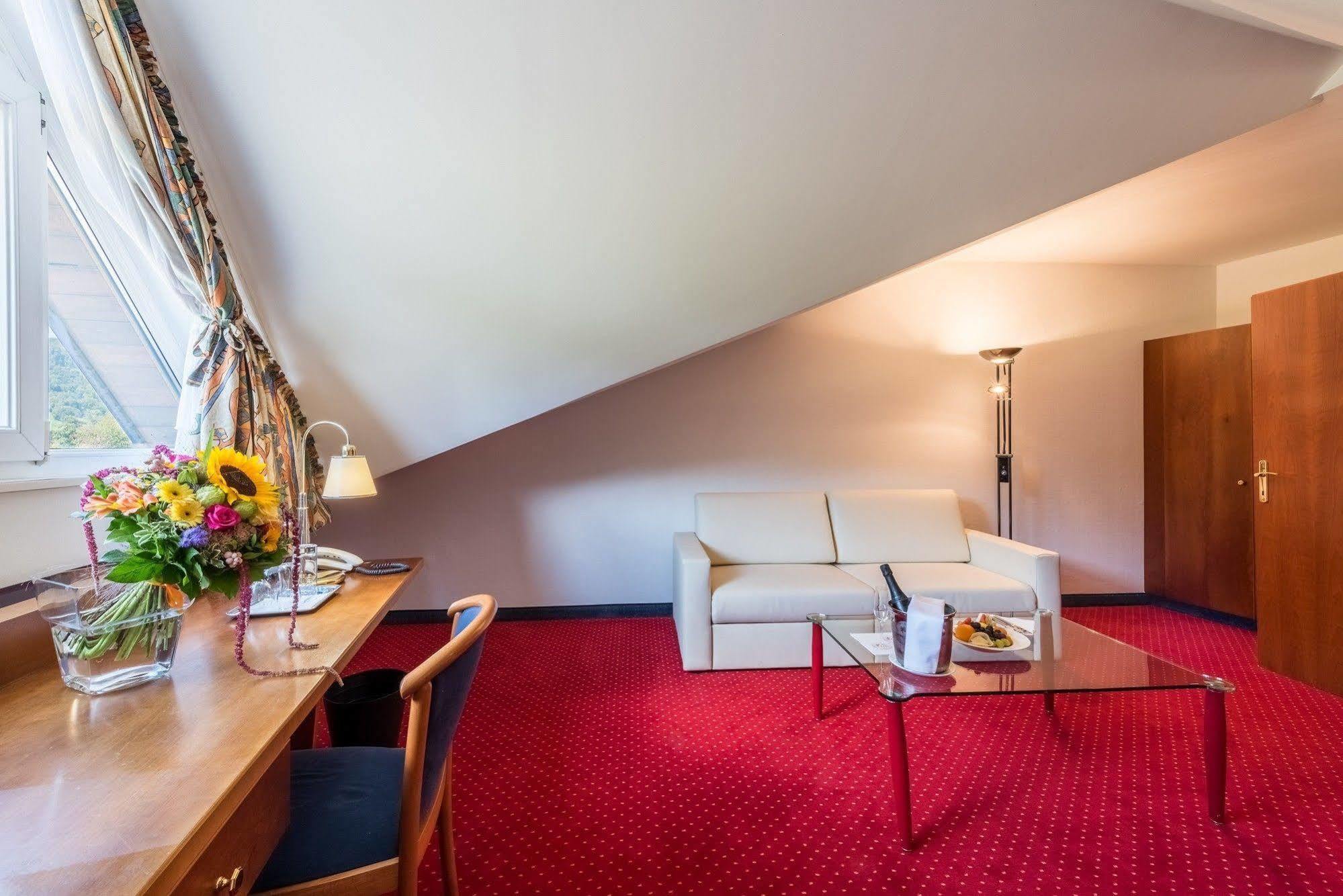 גראץ Hotel Paradies מראה חיצוני תמונה