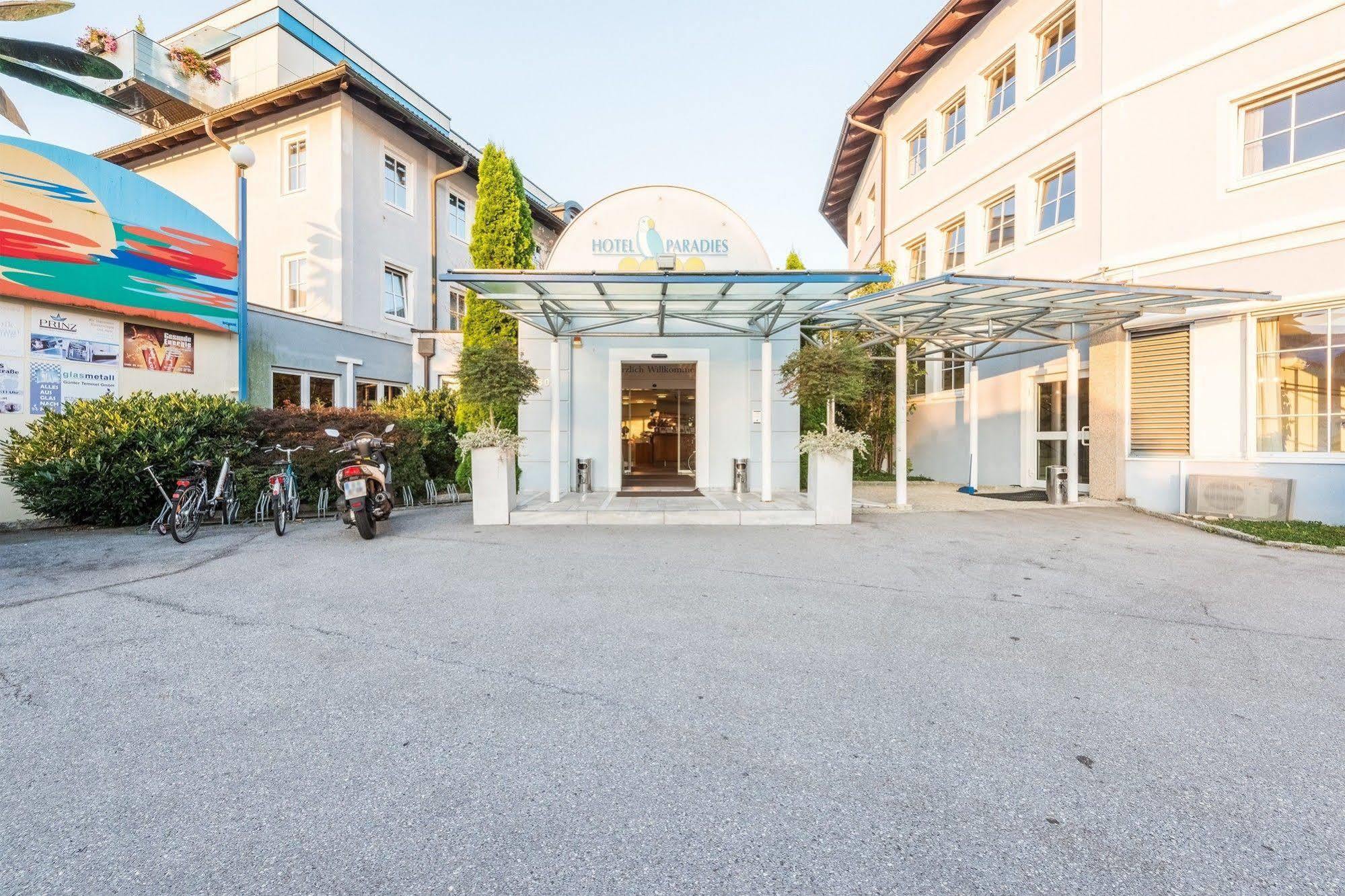 גראץ Hotel Paradies מראה חיצוני תמונה